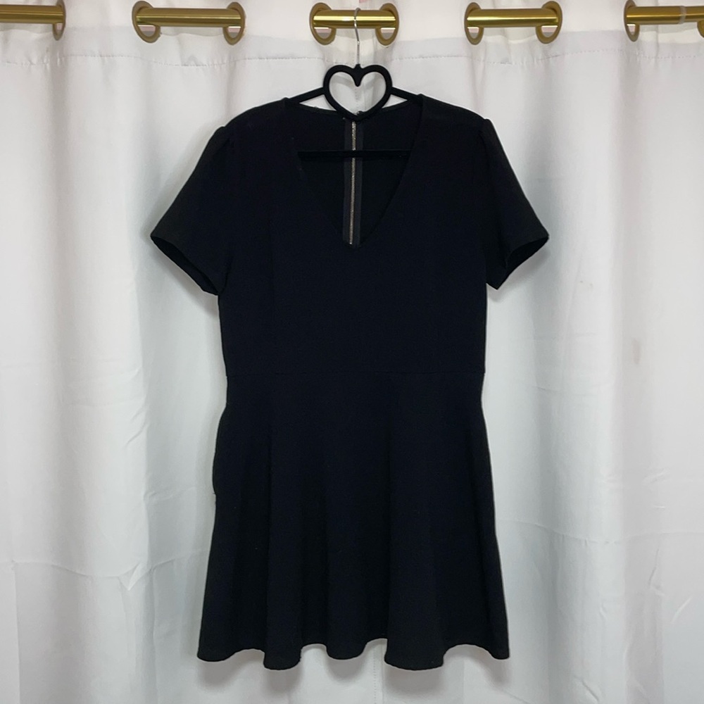 Black Babydoll Style Dress with Pockets